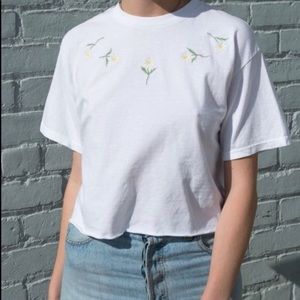 brandy melville aleena daisy top